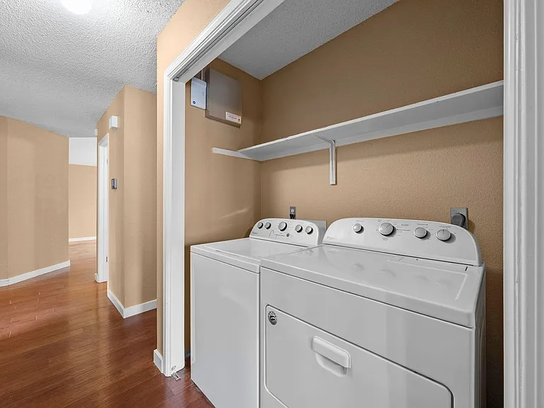 6700 Carisbrooke Ln — Photo 14