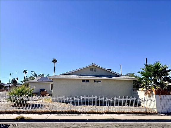 2nd image of 2116 La Harve Dr