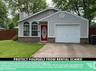 2918 N Fiesta Dr, Fayetteville, AR 72703