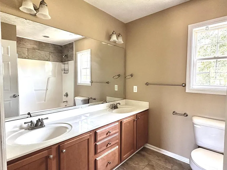 4425 Scenic Pines Dr — Photo 13