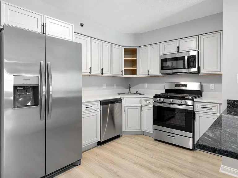 1341 Bitonti St #B3 — Photo 4