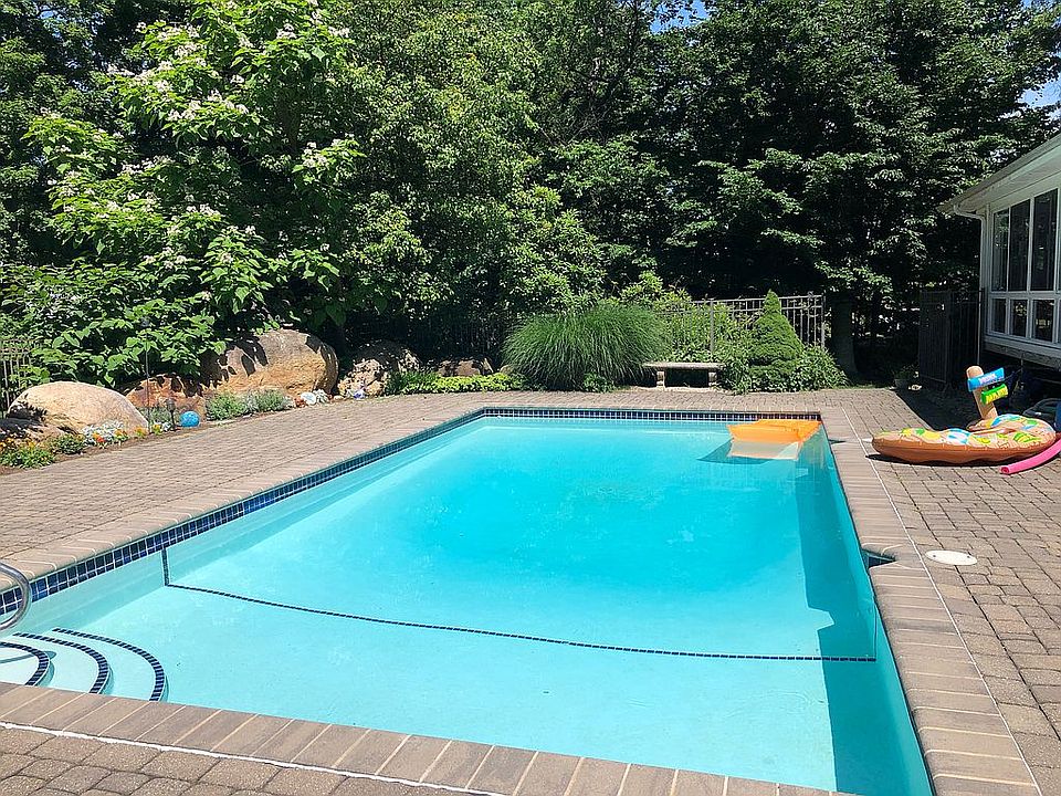 1st image of 59 Sandra Ln