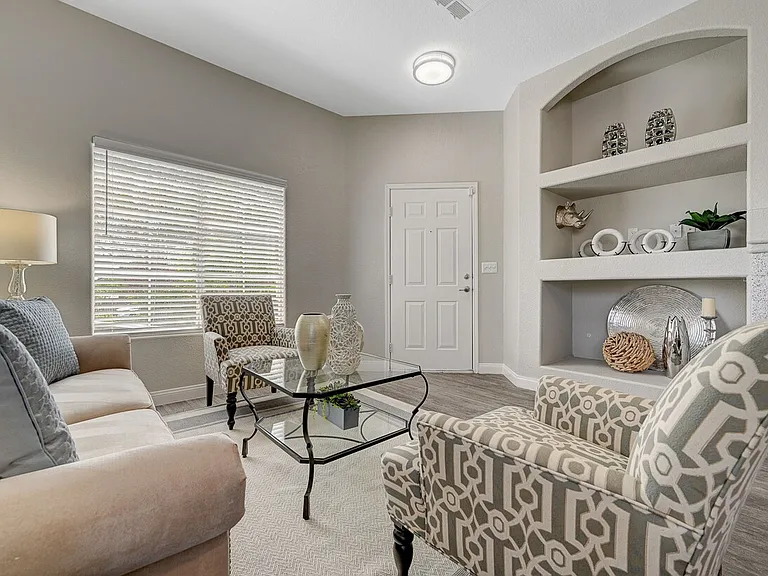 Red Rock Villas — Photo 32