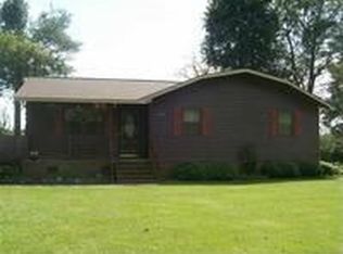 1105 Henry Brown Rd, Burgaw, NC 28425