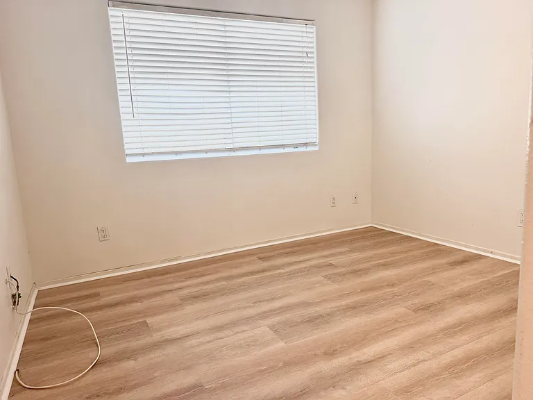33411 Campus Ln — Photo 6