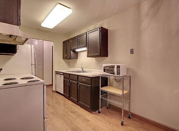 2nd image of 5545 Chicago Ave APT 308