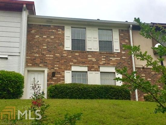 604 Garden Walk Dr, Stone Mountain, GA 30083