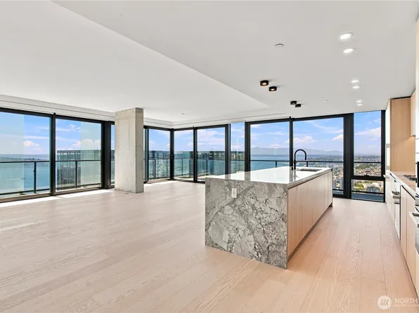 300 Virginia Street #4504, Seattle, WA 98101