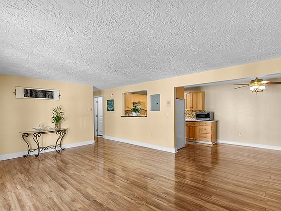 5th image of 451 School St Unit 2-5