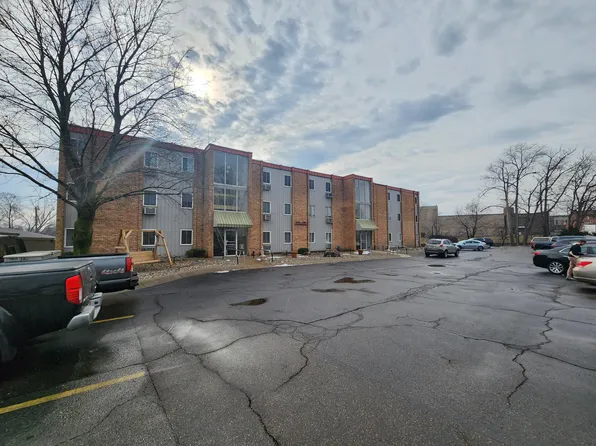 173 E Michigan Ave APT 107A, Three Rivers, MI 49093