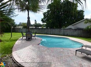 5129 SW 87th Ter, Cooper City, FL 33328