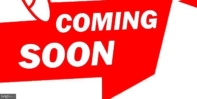 1st image of 10415 Labrador Loop