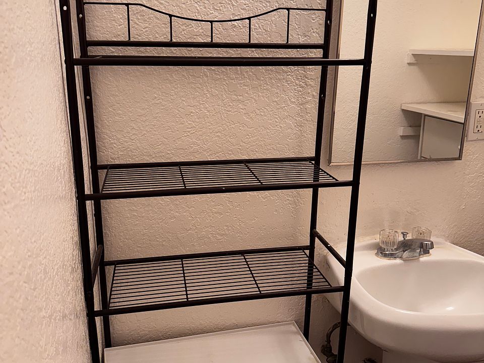 1st image of 8557 Juniper Ave #1