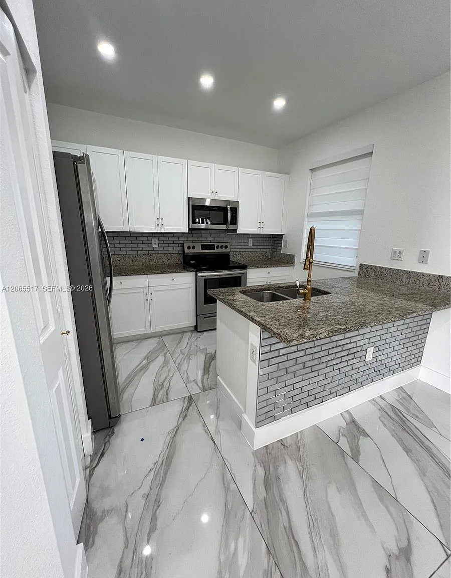 Coco Palm Villas — Photo 3