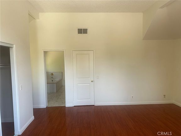 5th image of 806 Alta St