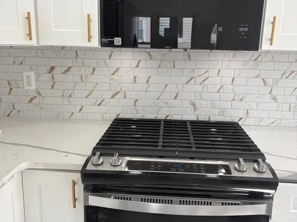 25 Menlo Ave, Metuchen, NJ 08840