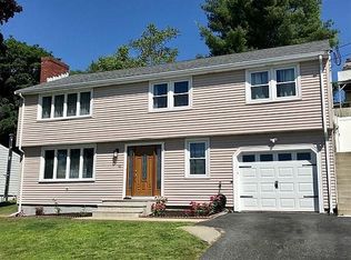 46 Parkview Rd, Waltham, MA 02452