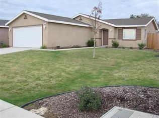 2212 Sycamore St, Selma, CA 93662