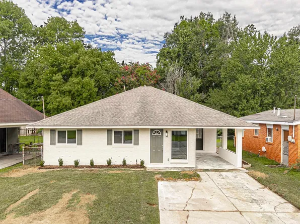 12223 Palmyra Dr, Baton Rouge, LA 70807