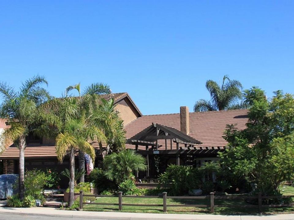 1st image of 2863 Shirley Dr