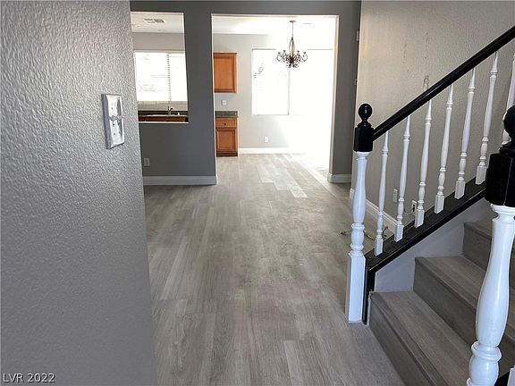 5th image of 10745 Bayview House Ave