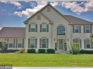 11374 Buhrman Dr E, Waynesboro, PA 17268