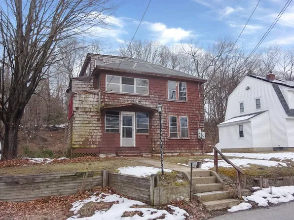 26 Lee St, Athol, MA 01331