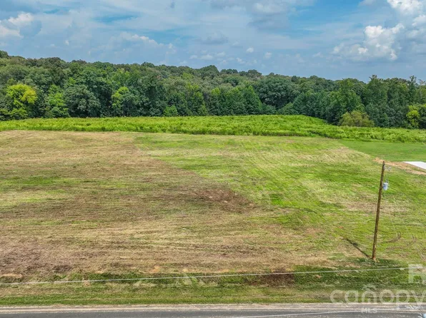 5416 Little Staton Rd, Marshville, NC 28103