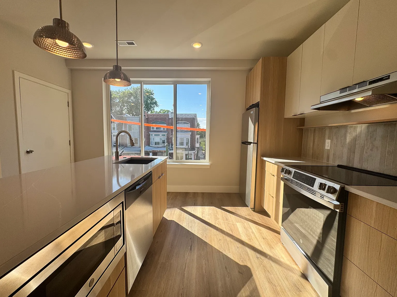 5222-24 Chester Ave — Photo 1