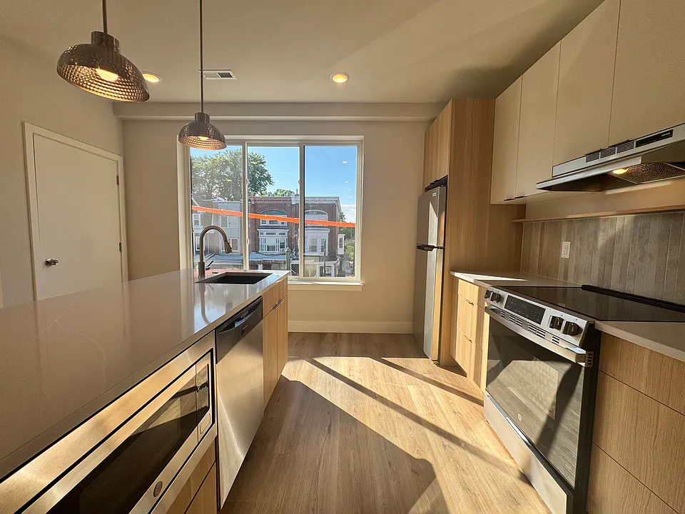 5222-24 Chester Ave #13