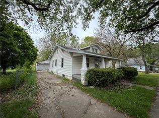 505 E Johnson Ave, Decatur, IL 62526