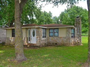416 N Caney St, Copan, OK 74022
