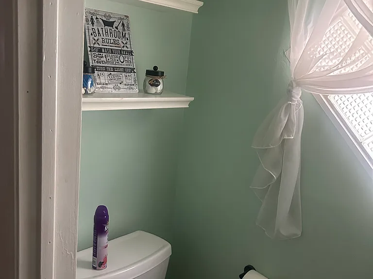 16298 Bayham Ct — Photo 4