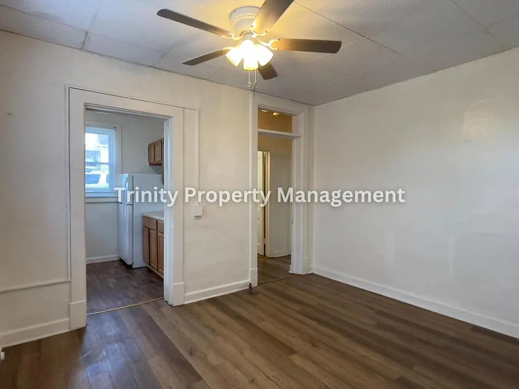 101 Lang Ave Apt A Clarksburg, WV 26301 — Photo 3