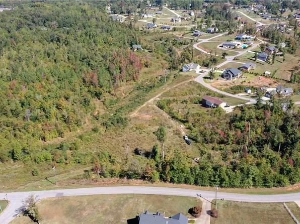 508 Dalton Rd, Seneca, SC 29678