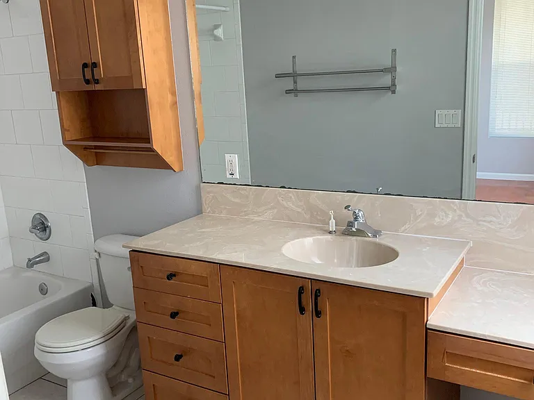316 S Delaware Ave #C — Photo 18