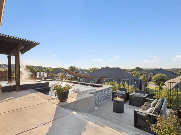 148 Saint Elias Dr, Burleson, TX 76028