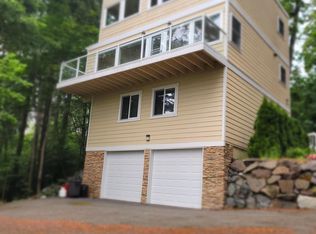 1527 210th Ave NE, Sammamish, WA 98074