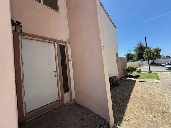 917 Acosta Plz Unit 4, Salinas, CA 93905