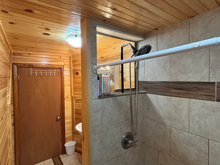 7 Harding Ln #1 — Photo 11