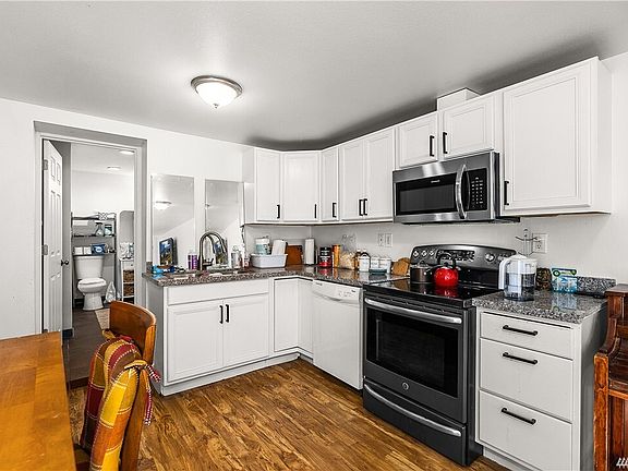 2nd image of 7405 Steilacoom Blvd SW #C