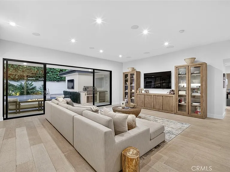 17 Monarch Bay Dr — Photo 34
