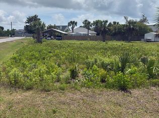 12 E 1st St #9, Pt Saint Joe, FL 32456