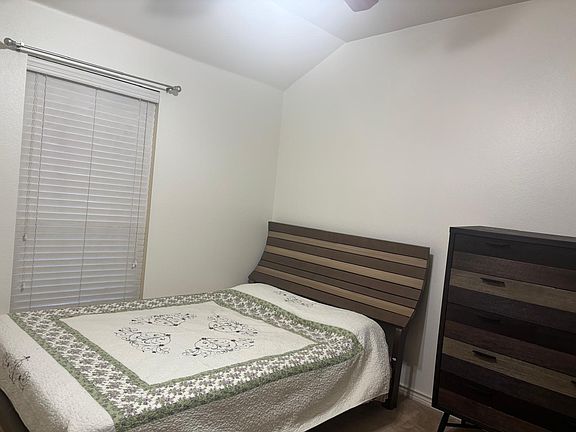 4th image of 321 Roy Rogers Ln #1-2-3