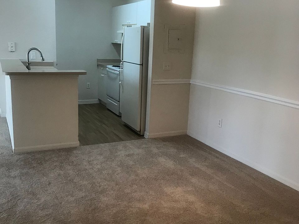 1st image of 3757 Conroy Rd APT 2532