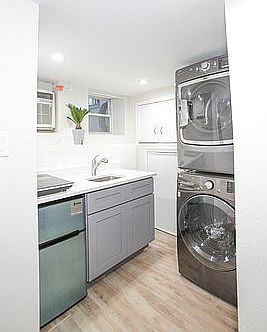 5th image of 6 Saint Francis Pl APT 1