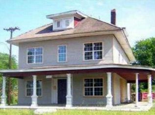 1112 Forrest Ave, Memphis, TN 38105