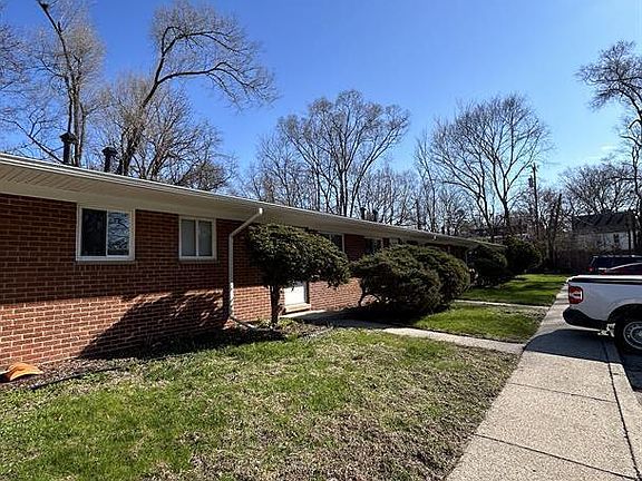 3rd image of 109 Cherry Ct APT 115