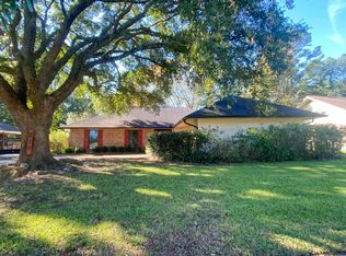 848 Ponderosa Dr, Baton Rouge, LA 70819