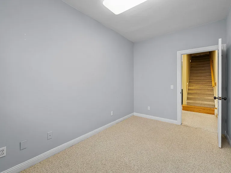 3902 NE Cadbury Ave — Photo 42